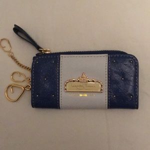 Samantha Thavasa petit choice Key holder purse